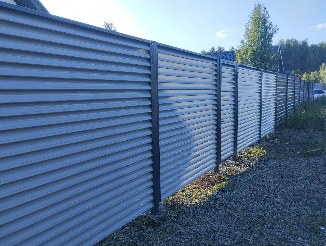 Забор из ламелей еврожалюзи 20м RAL7004 Серый в Саратове