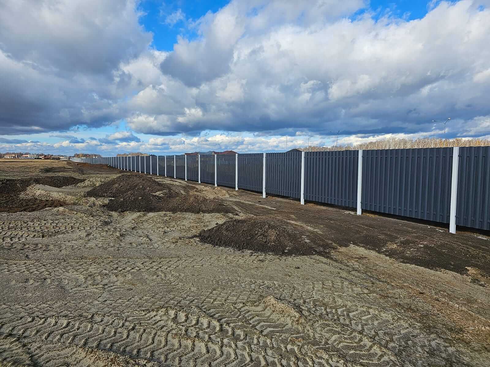 Забор из евроштакетника 234м RAL7024/7024 Серый Графит двусторонний фото 8 в Саратове