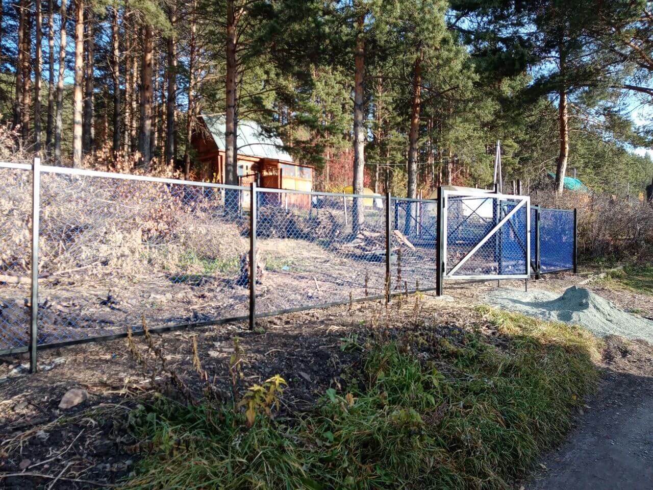 Забор из сетки рабица 76м с полимерным покрытием фото 8 в Саратове