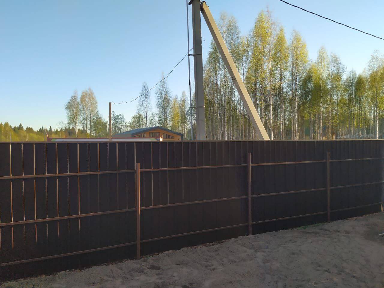 Забор из металлосайдинга ЕВРО-БРУС 25м Темный Каштан 3D Принтек фото 5 в Саратове