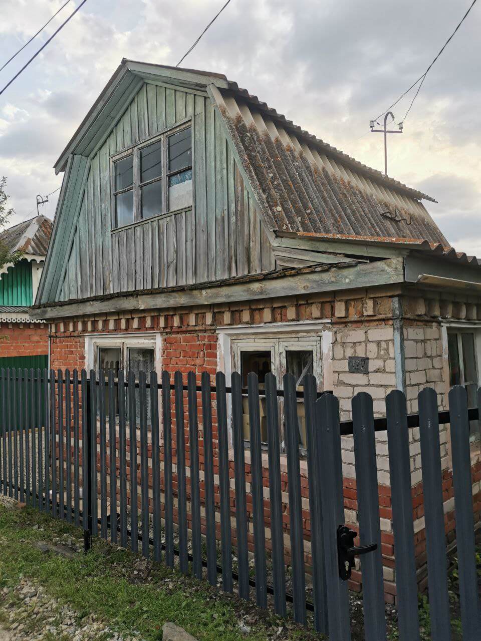 Забор из евроштакетника 7м RAL7024/7024 Серый Графит двусторонний фото 2 в Саратове